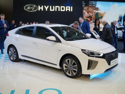 Hyundai IONIQ Hybrid s očarujúcim dizajnom