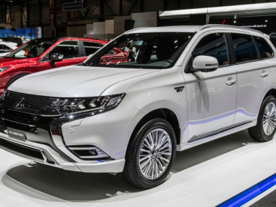 Vynovený Mitsubishi Outlander 2019